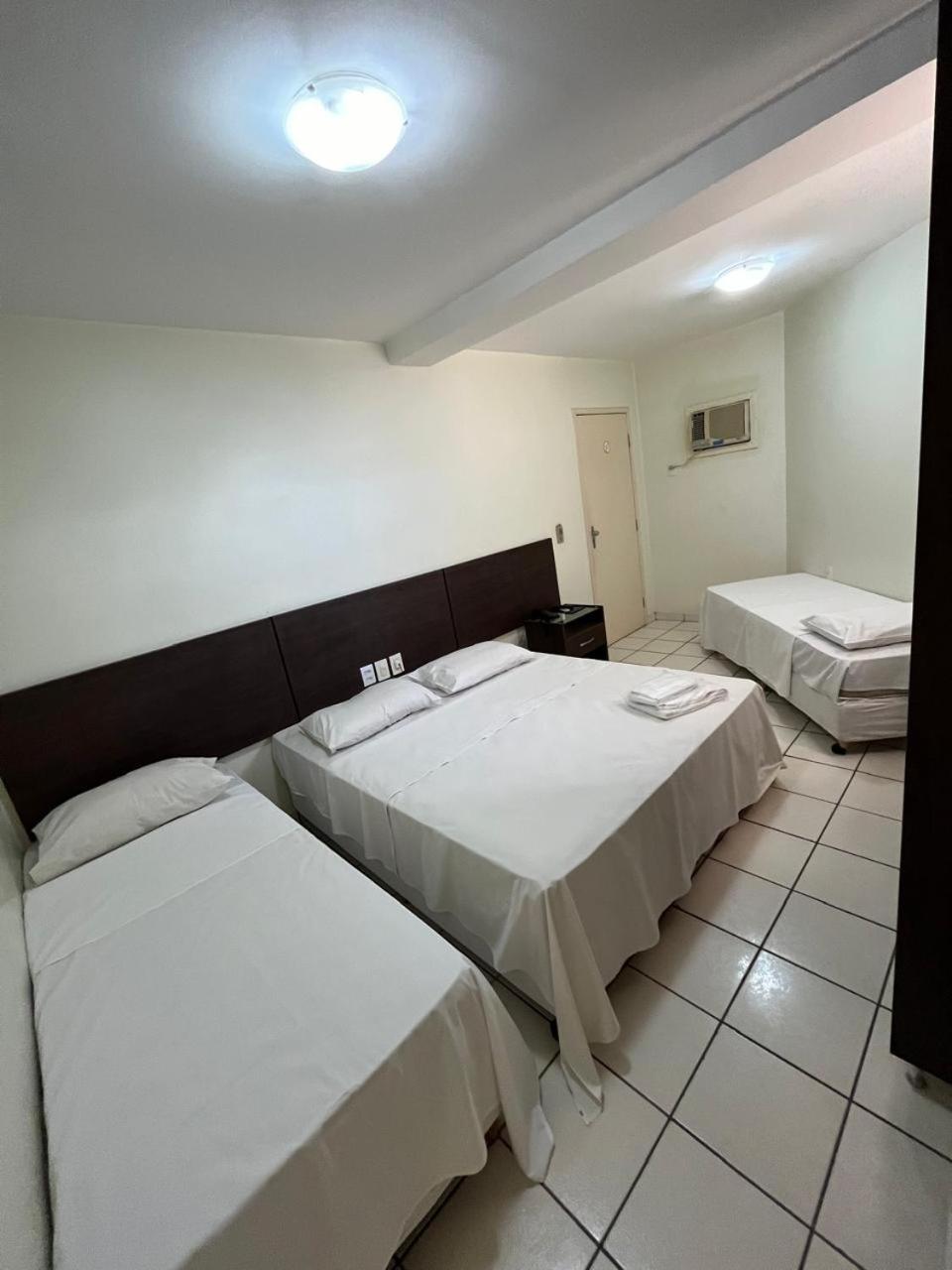 Rametta Hotel Montes Claros Extérieur photo